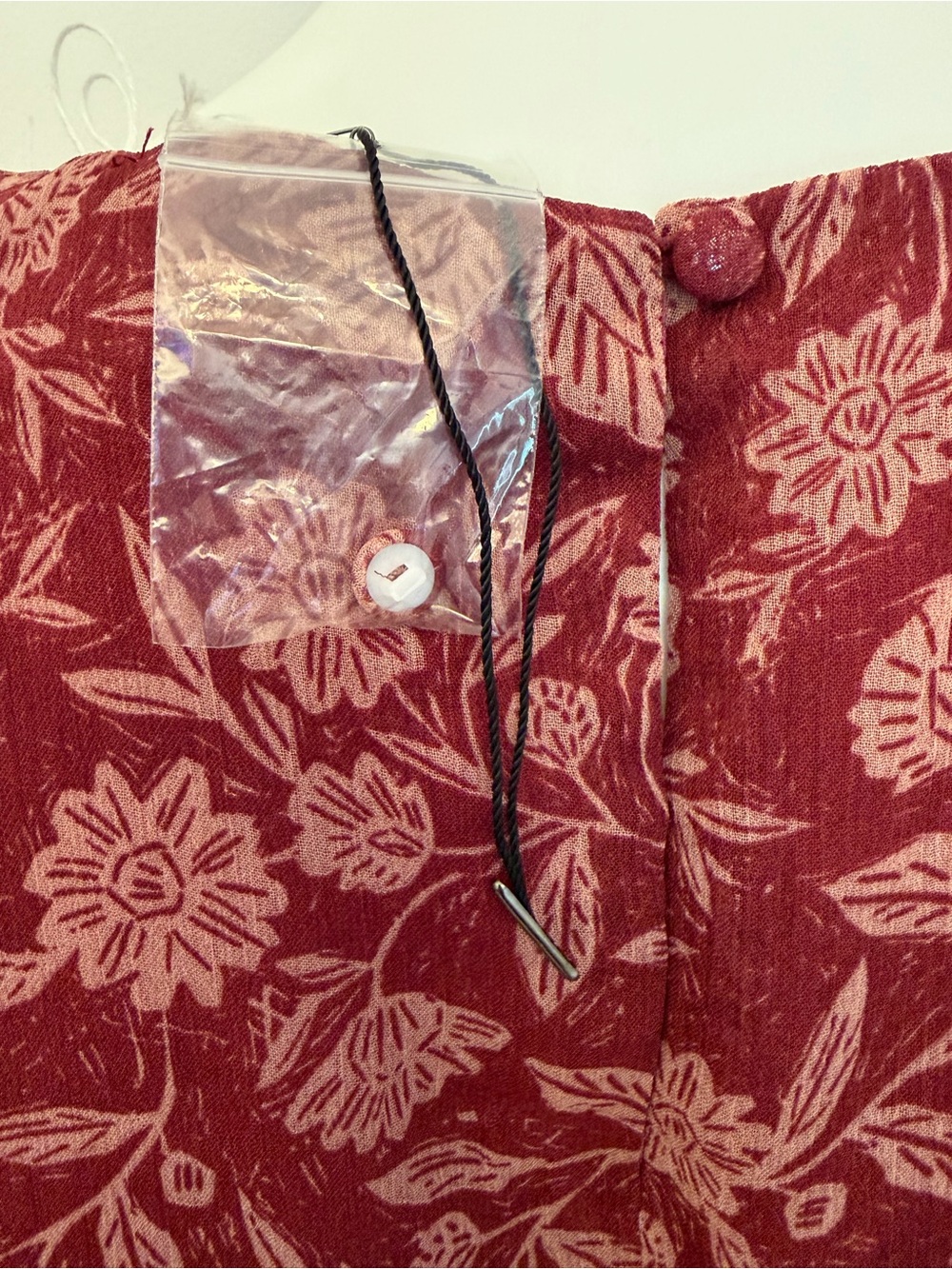 #752 Promesa NWOT Dusty Rose Blouse with Burgundy Accents - Picture 11 of 13